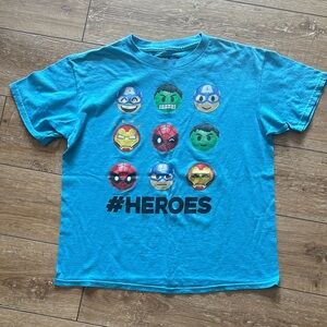 Marvel Boy’s Blue Heroes Graphic T-Shirt Size Medium